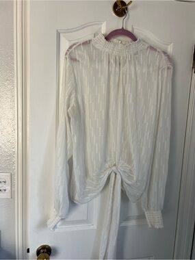 Express White Long-Sleeve Tie-Back Blouse